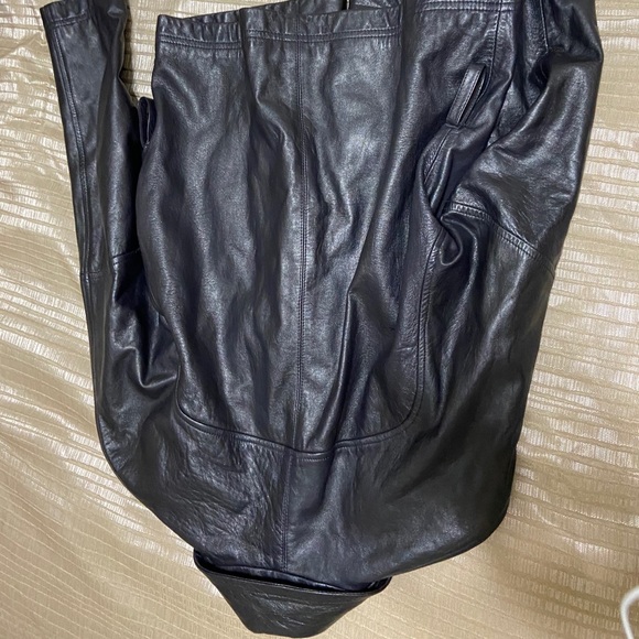 Real leather black jacket - Picture 2 of 10